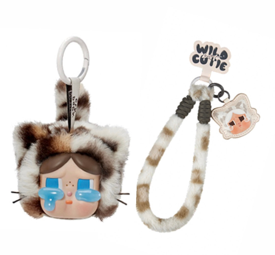 Cute Together Vintage - CryBaby wild cutie and Phone Charm